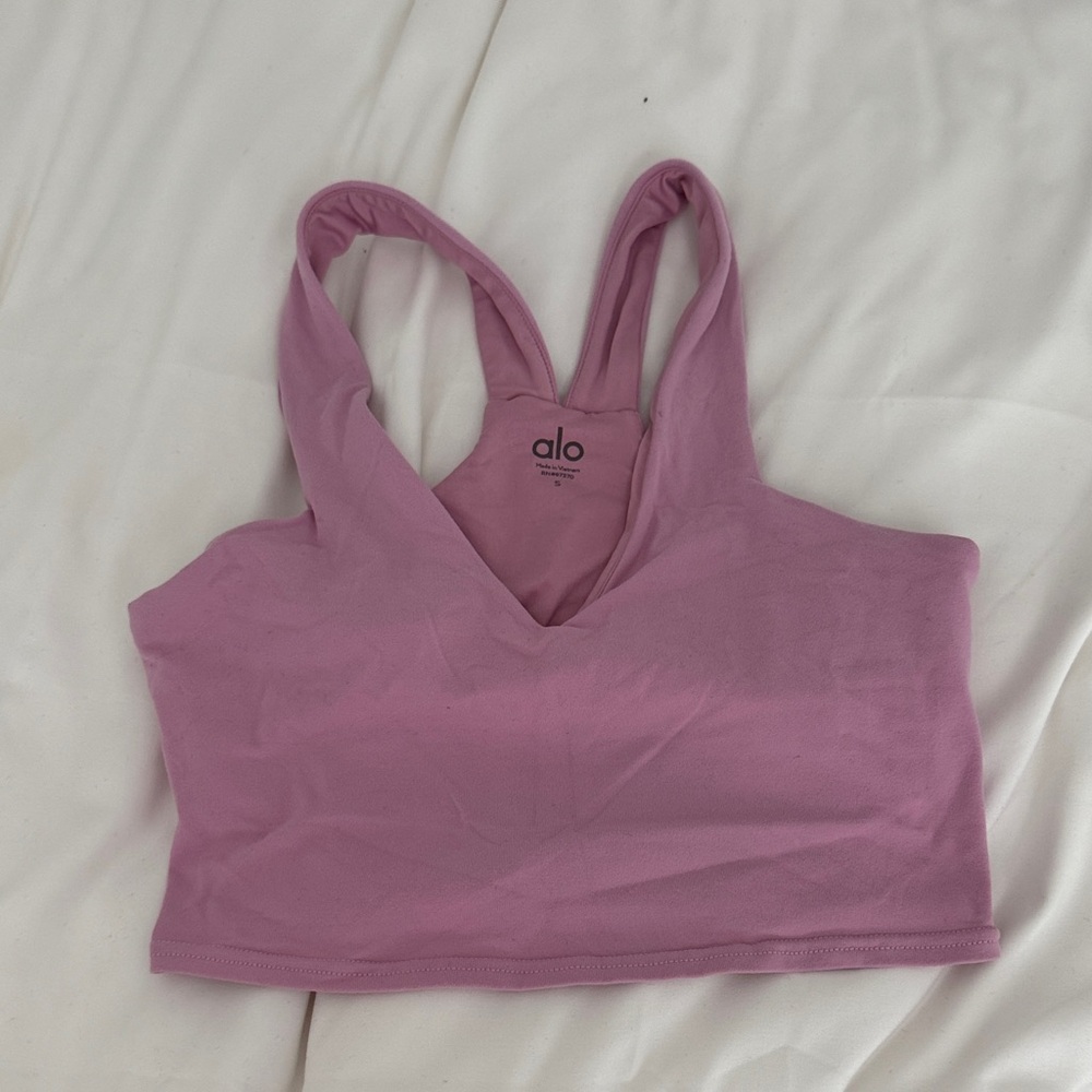 ALO Yoga Women's Mauve V-Neck Sports Bra